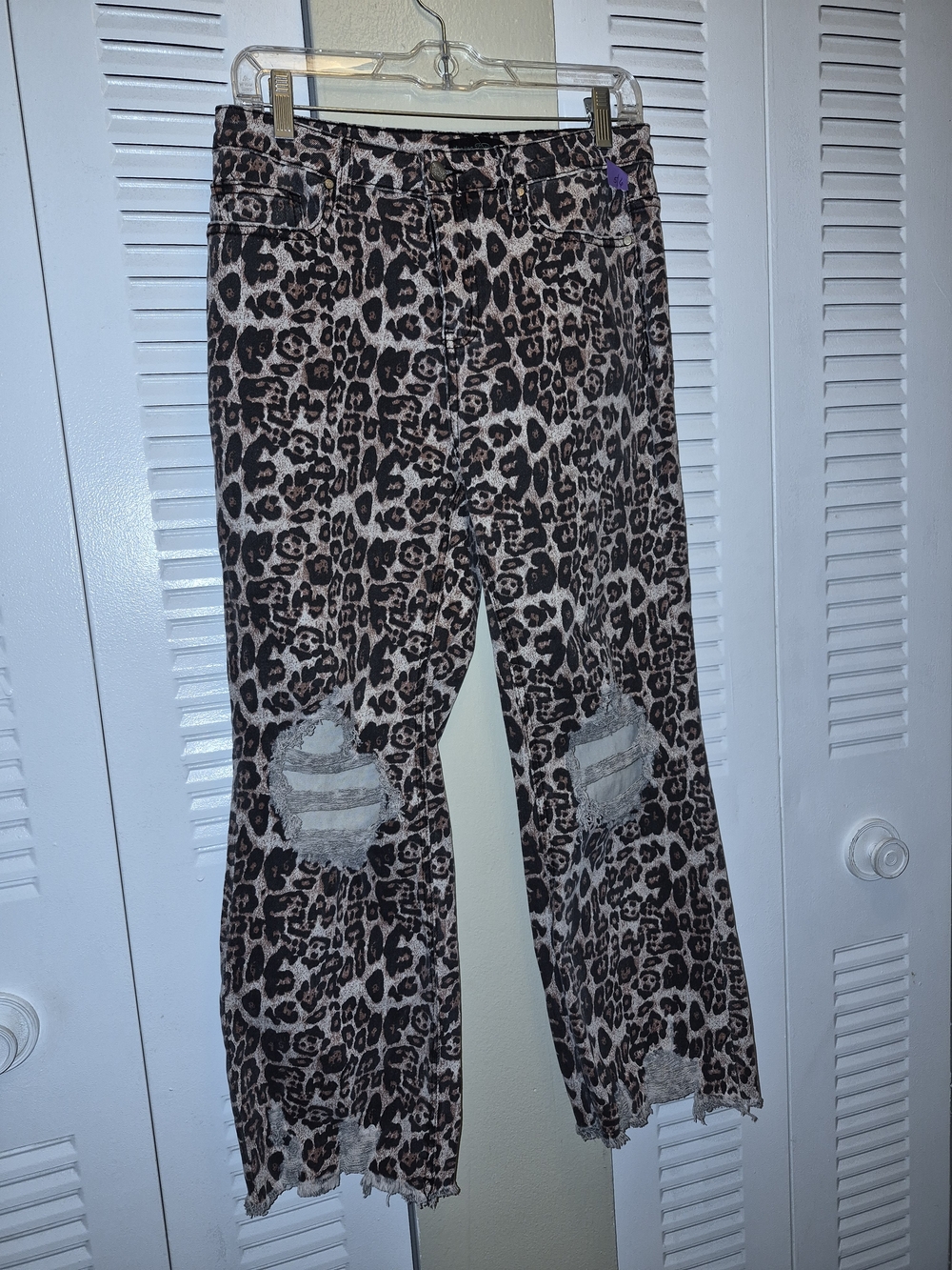 Leopard Print Wide-Leg Jeans in Brown